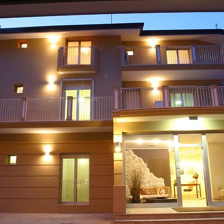 Residence La Dolce Vita Rimini Kültér fotó