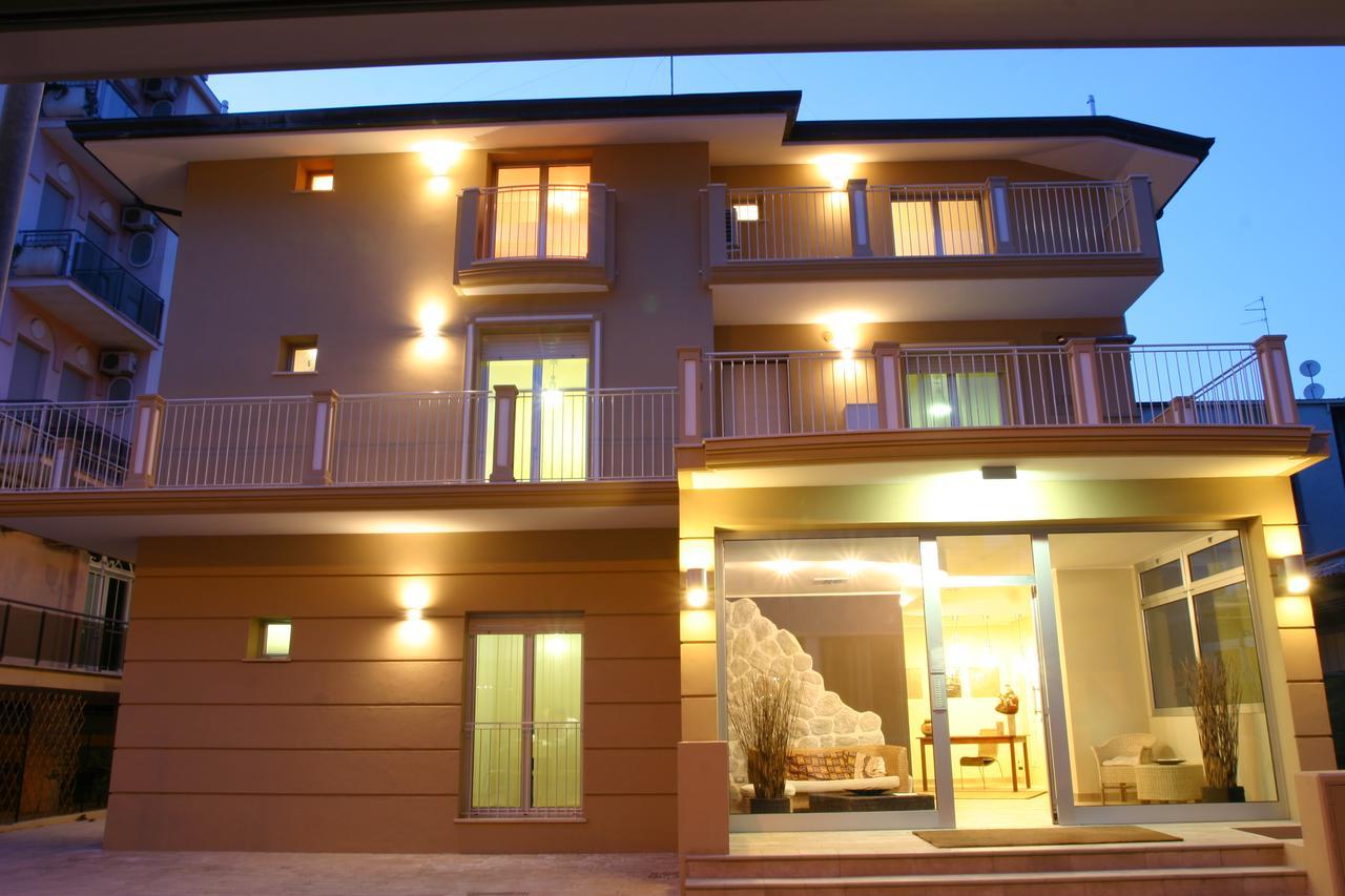 Residence La Dolce Vita Rimini Kültér fotó